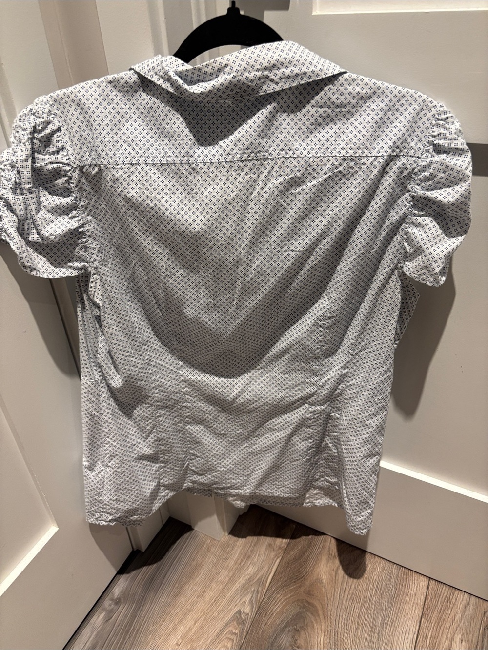 Dalia Collection White Button-Front Ruffle Short-Sleeve Shirt - Picture 4 of 5
